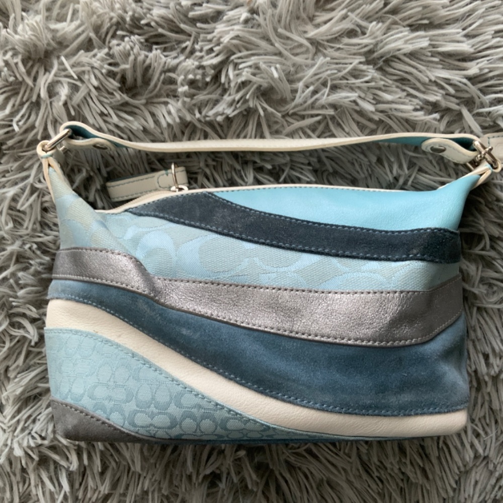 Vintage Coach Small Shoulder Bag Suede & Leather Blues, Whites, Grays Nice Shape